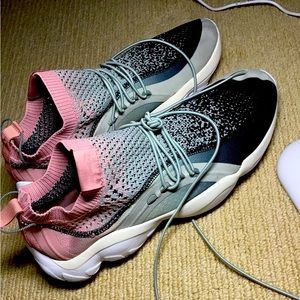 Reebok DMX Fusion Eucalyptus/ Chalk Pink Running Shoes
